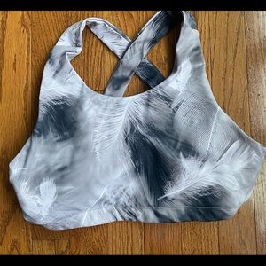 Medium sports bra